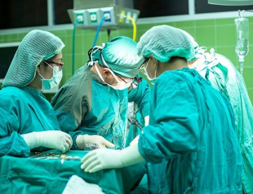 Operacja stawu biodrowego – co warto wiedzieć nim trafisz do szpitala